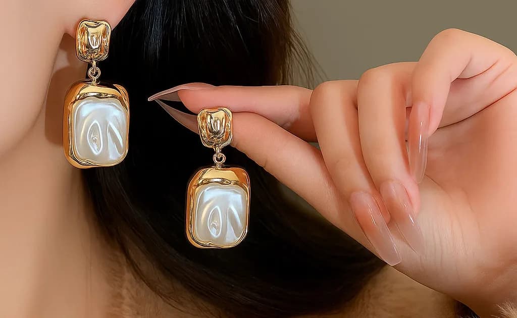 Mother of Pearl Drop Earrings