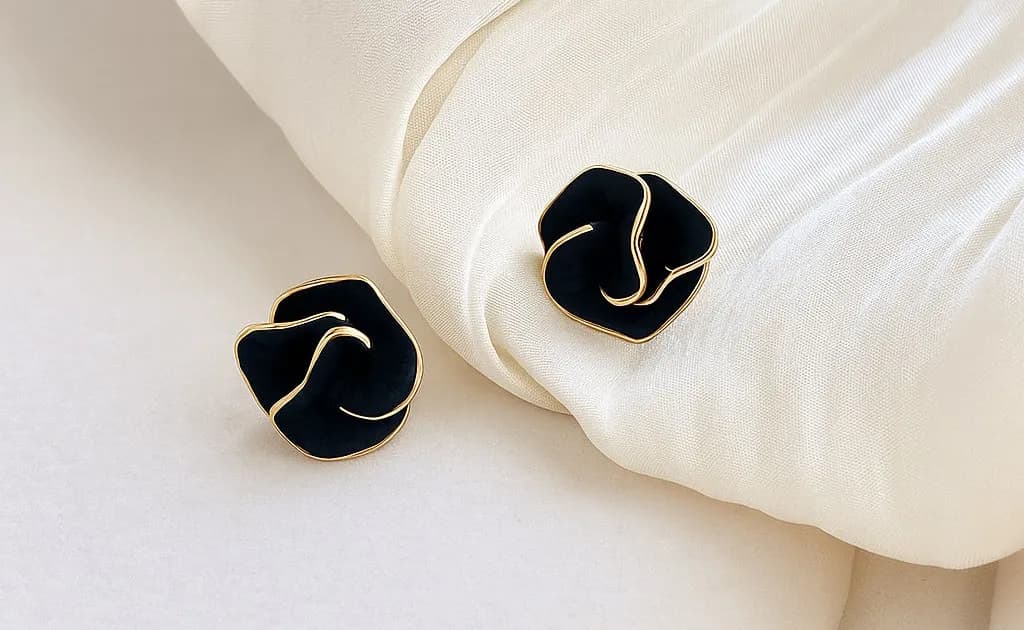 Black Onyx Wave Earrings