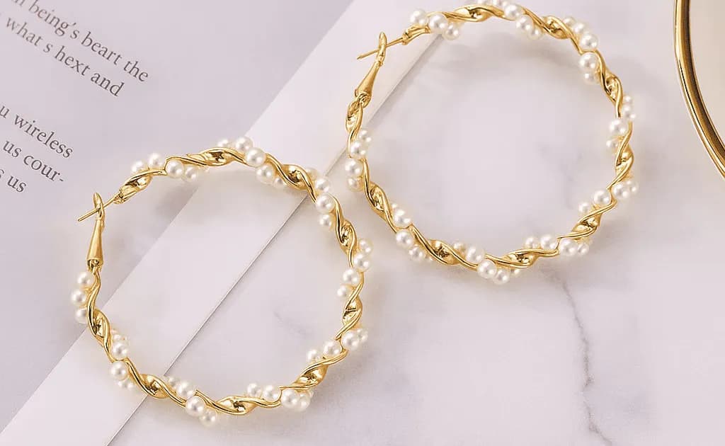 Large Pearl Twisted Earrings