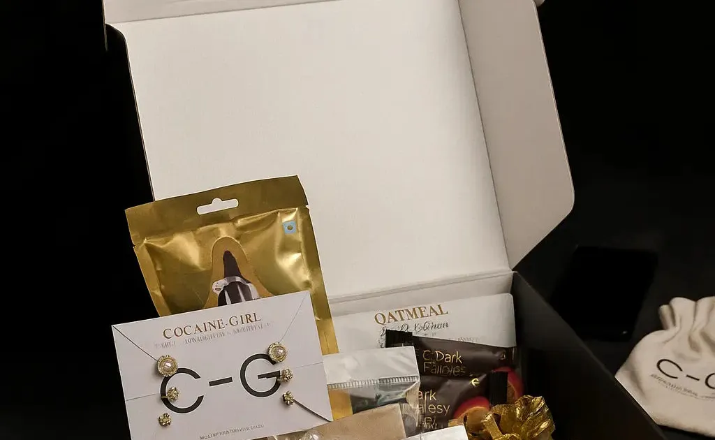 Platinum Gift Hamper with Jewellery Box Organiser