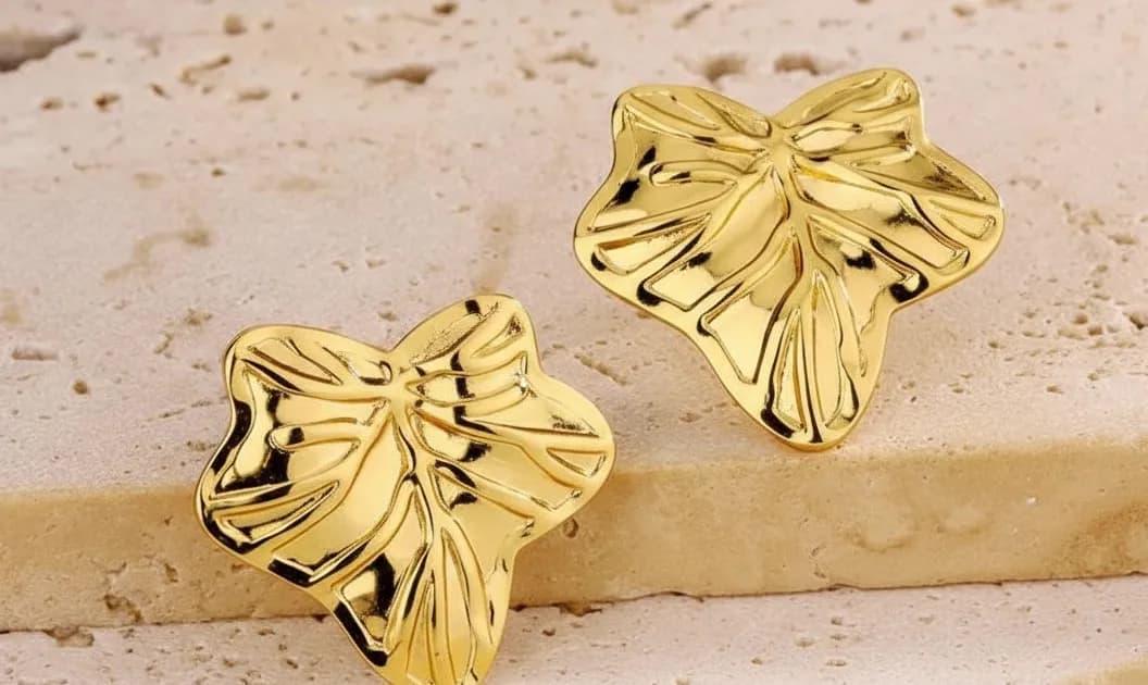 Gold Flower Stud Earrings