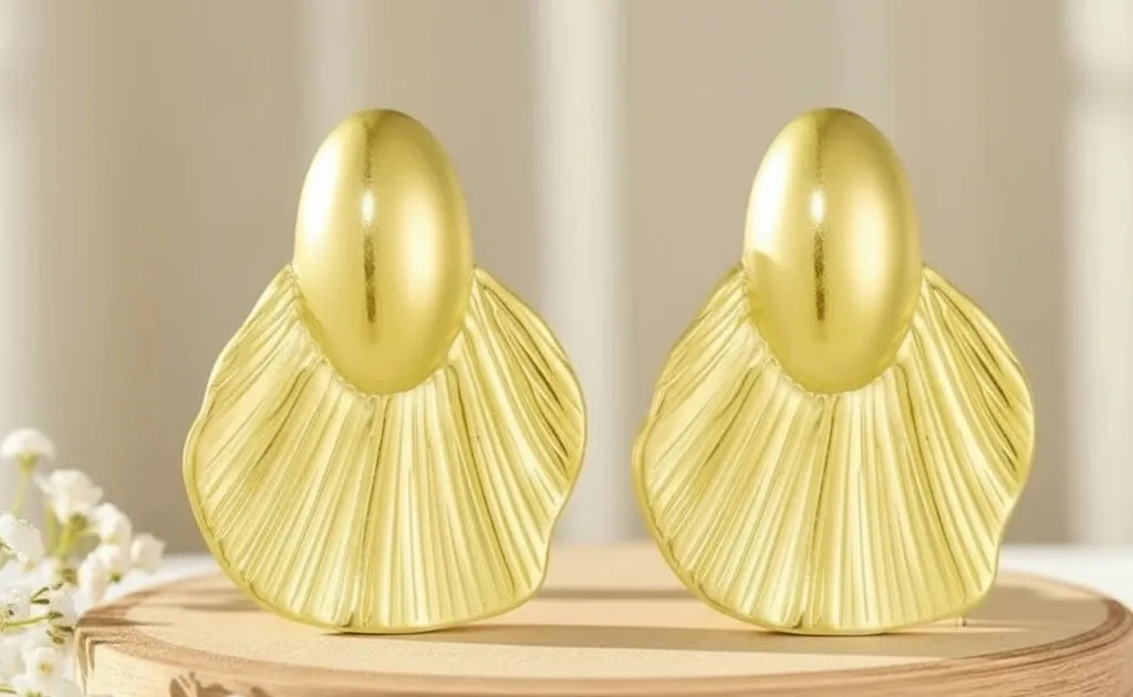 Gold Shell Drop Earrings